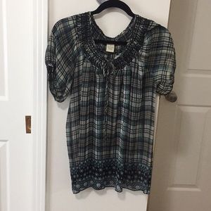 Vertigo plain blouse M